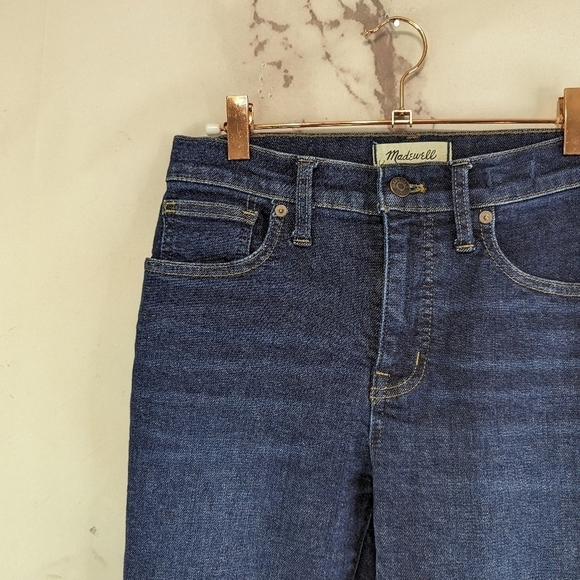 Madewell Jean Women 26 9 Inch Mid Rise Skinny Crop Dark Wash Orland Tencel MA938 - Picture 2 of 13